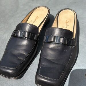 Salvadore Ferragamo flats